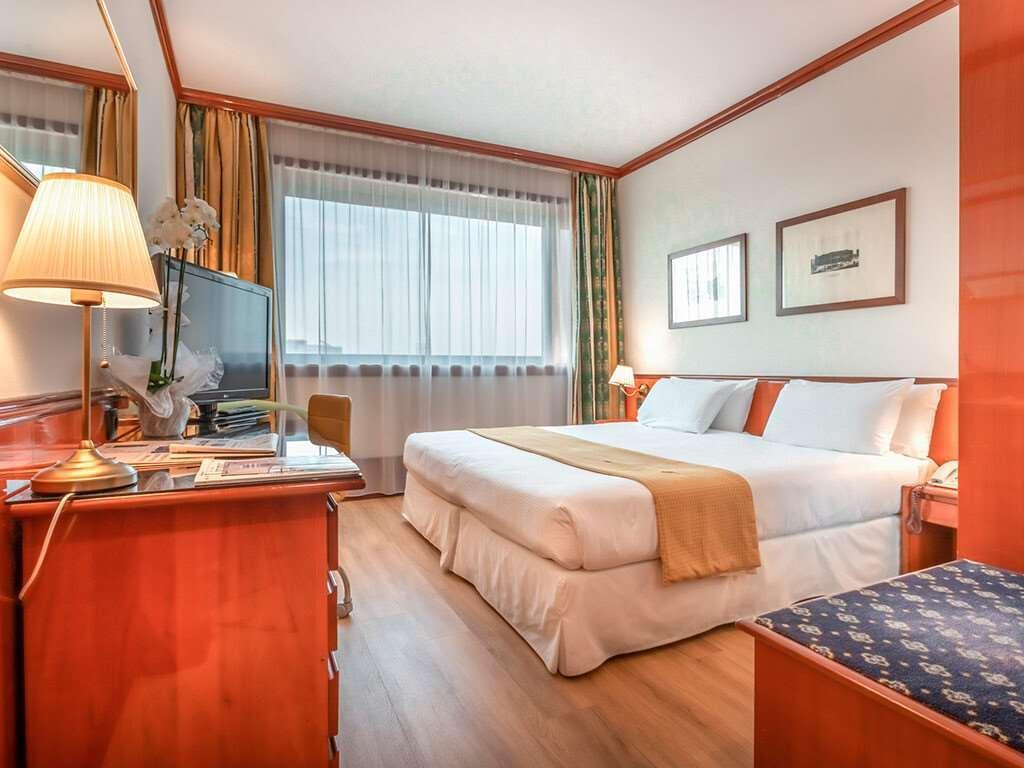 Hotel Catullo San Martino Buon Albergo Kültér fotó